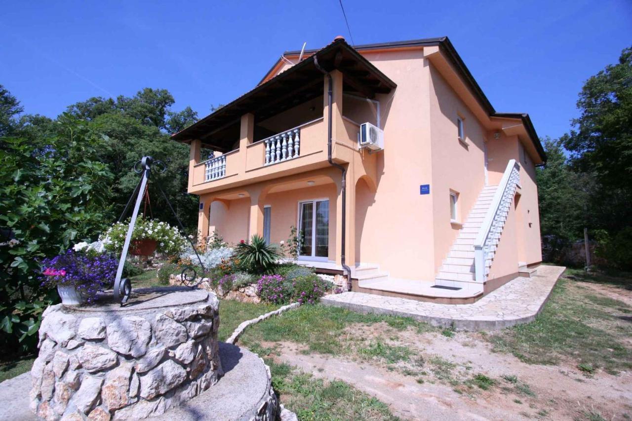 Apartments In Silo/Insel Krk 13442 Exterior photo